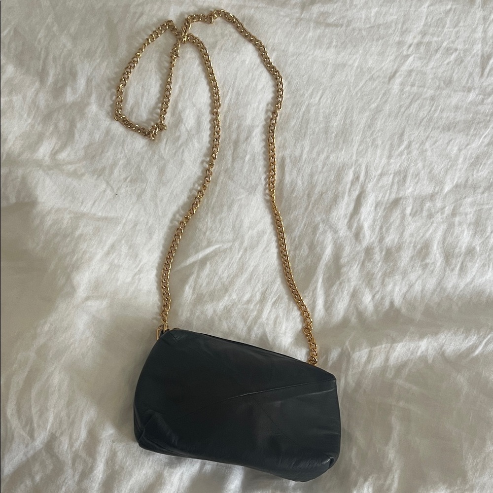 Elegant Black Chain Shoulder Bag